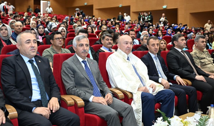 SÜTÇÜ İMAM’DA MEZUNİYET COŞKUSU